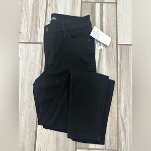 NWT: Old Navy Women's Black Super Skinny Rockstar Jeans, 6